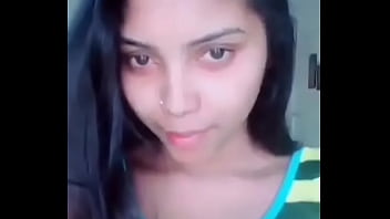 Sizzling Tamil Beauty’s Steamy Video
