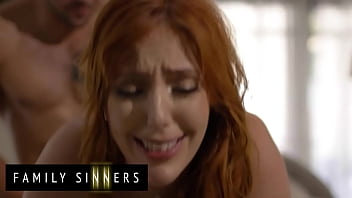 Caught In The Act: Stepmom Lauren Phillips Surprises Dante Colle Mid-stroke