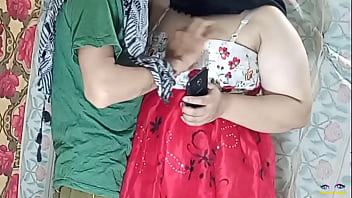 Thick Indian Bhabhi’s Tight Asshole Pounded In Raw Hindi Moans