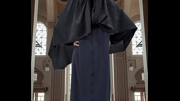 Veil Of Desire: A Sensual Abaya & Hijab Try-on