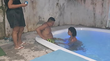 Deixei Meu Namorado Meter Gostoso Na Samantha Squirt Naquela Festa Safada Do El Toro De Oro, Com O Thales Milleto E A Fada Mel Provocando Tudo