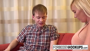 Curvy Bombshell Surrenders To Her Step-brother’s Thick, Throbbing Shaft