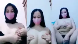 Live Streaming Ukhti Berhijab Meremas Payudara Besar