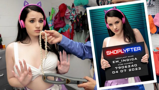 Streamer Slut’s Live Show: A Hardcore Shoplyfter Case File