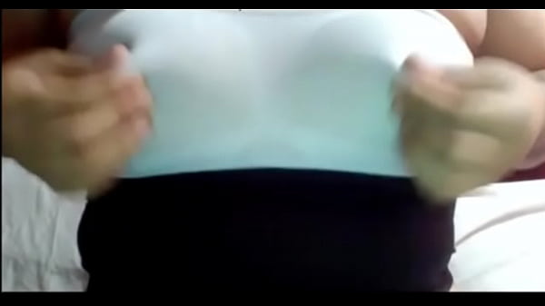 Desi Bride’s Voluptuous Bosom Unveiled In Steamy Hindi Encounter