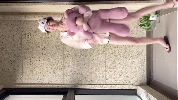Sultry Asian Beauty In Flip-flops Teasing You With Every Step