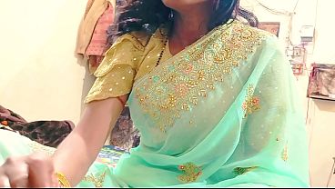 Desi Bhabhi’s Wild Xxx Video: Hindi Audio Ass Fucking With Badaim6