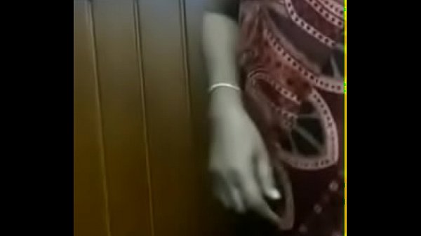 Sultry Indian Aunt’s Voluptuous Curves Revealed And Crushed