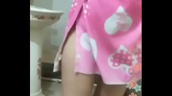 Sultry Desi Bathroom Seduction