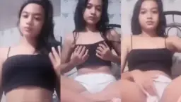 Gadis Smp Cantik Menggoda, Colok Memeknya Sampai 10 Kali