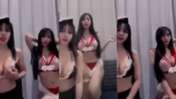 Lulu Dan Sahabatnya Menggoyang Dengan Gaya Yang Menggoda