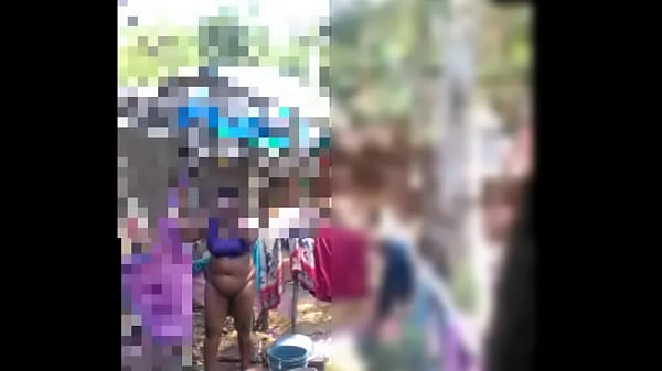 भारी भरकम देसी गांड, ओम जान की मोटी चूतड़