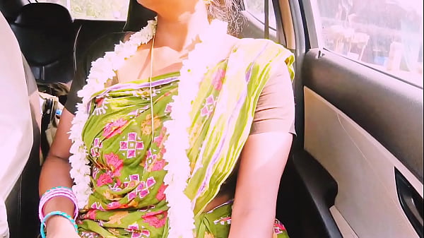 Long Drive With A Young Stud Turns A Village Aunty Wild, Moaning Telugu Filth In The Backseat.