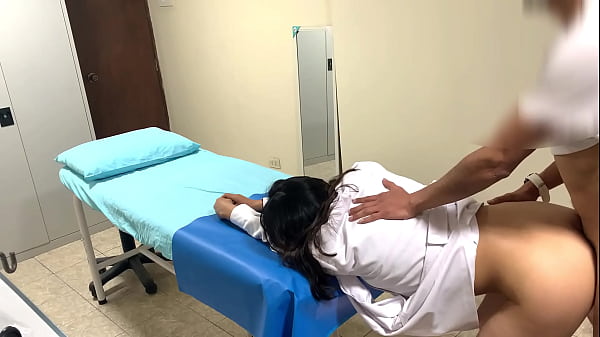 Doctores Calientes Aprovechan Su Turno Para Un Encuentro Ardiente En El Hospital De Monterrey