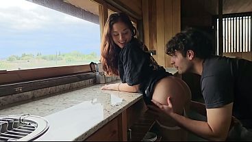 Follada Salvaje Con Mi Amante En La Cima De La Montaña, Recibiendo Su Leche Hasta Lo Más Hondo.
