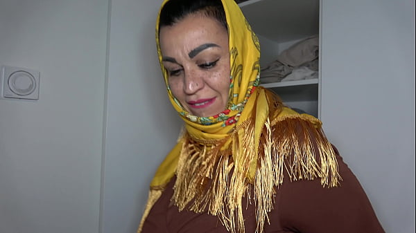 Big Booty Arab Stepmom In Hijab Gets Wild – Arabic Sex