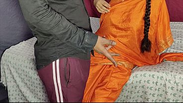 भाभी की गीली चूत की प्यास बुझाने का देवर का दिल टस से मस