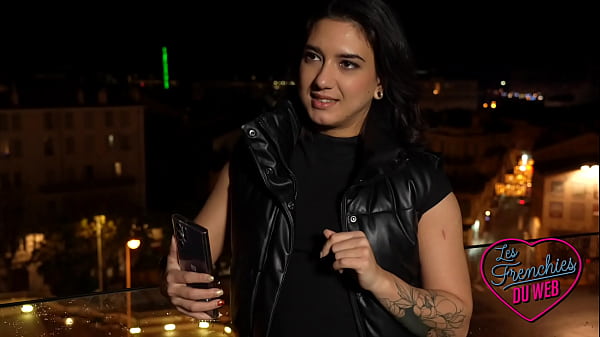 Lena Coxx, Une Brune Coquine Qui Adore Le Sexe Hardcore