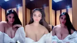 Kylie’s Bare White Shoulders