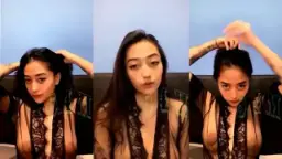Mbak Mila Yang Cantik Dengan Payudara Besar Dan Sensual