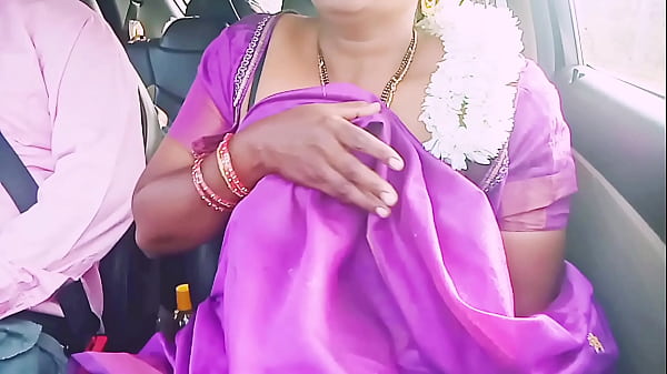 Sultry Saree-clad Housewife Seduces Her Driver With Filthy Whispers For A Wild Roadside Romp In Telugu.