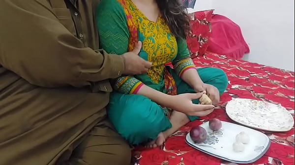 Helping My Stepmom In The Kitchen Before Filling Her Cheating Ass