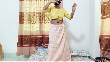 Sizzling Desi Diva Grinds And Grooves In A Steamy Xxx Dance