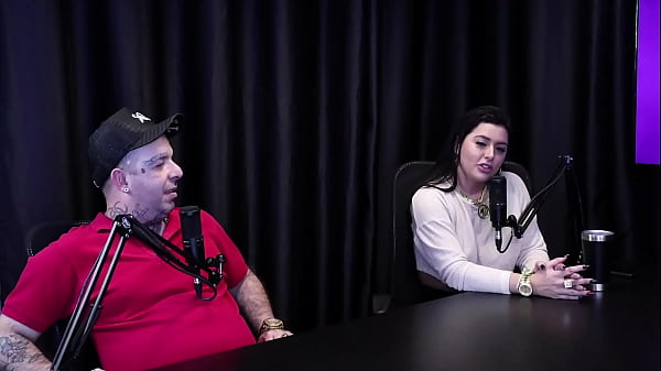 Melody Antunes Se Entrega às Lições Picantes De Monica Lima Para Se Tornar Uma Verdadeira Hotwife – Revelando Seu Desejo Ardente De Ser Preenchida Por Três Dotados Ao Mesmo Tempo, Completo No Red