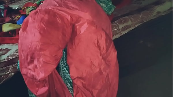 Devar Ne Apni Garmagaram Bhabhi Ki Gaand Par Apna Garam Maza Chhod Diya