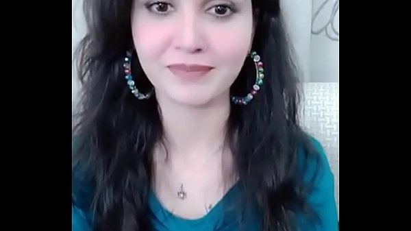 Sizzling Sonia Haakim: Live & Unfiltered Cam Show