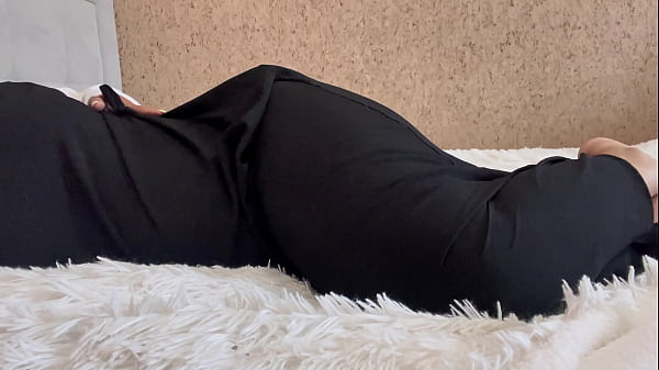 Bare And Bold: An Arab Teen’s Risqué Revelation