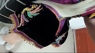 Sorprendí A Mi Hijastra Tocándose A Solas