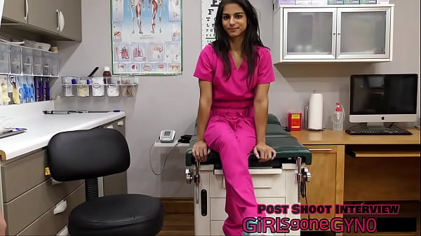 The Perverted Podiatrist – Misty Addams Gets Her Dirty Soles Worshiped