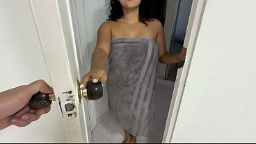 Latina Llega A Su Masaje Y El Masajista La Calienta Tanto Que Terminan Follando Salvajemente