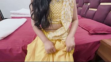 Bhabhi Ne Devar Ke Gusse Ko Apni Gili Chut Se Shaant Kiya