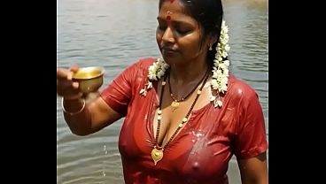 Desi Bhabhi Ka Ai, Teri Raat Ki Naram Garmi