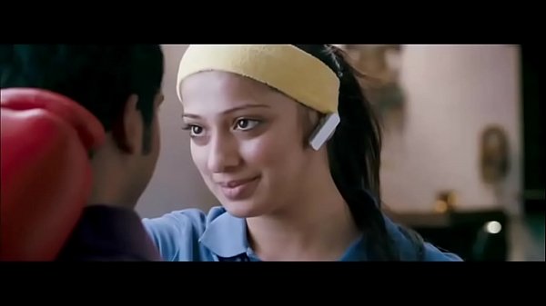Sizzling Sensation: Raai Laxmi’s Hottest Scenes & Seductive Waves