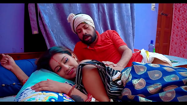 Sultry Indian Housewife’s Intimate Bedroom Encounter: Passionate Oral And Deep Lovemaking