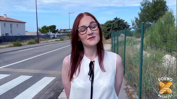 Lavyana, La Rouquine Coquine, Complètement Défoncée Et Offerte Pour Sa Toute Première Fois