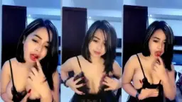 Host Cantik Zf, Tangannya Nakal Remas-remas Toket Besar Mulus