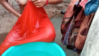 Hot Rati In The Bathroom, Bathing Wet With Hindi Moans