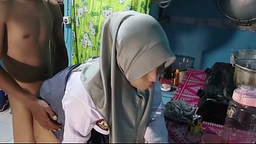 Ngentot Adik Ipar, Nafsu Liar Yang Bikin Malam Makin Basah Dan Panas.