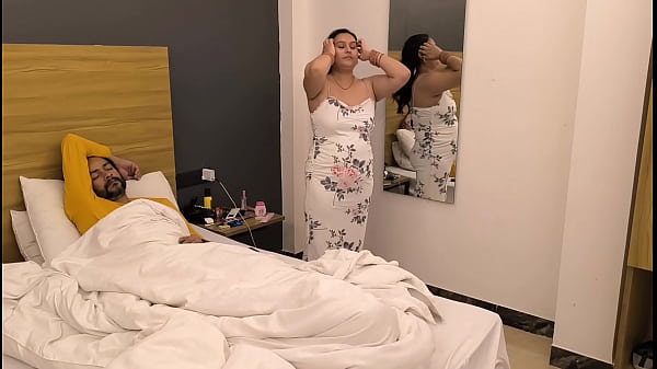 Desi Girl Puja Baby’s Steamy Morning Shower Tease