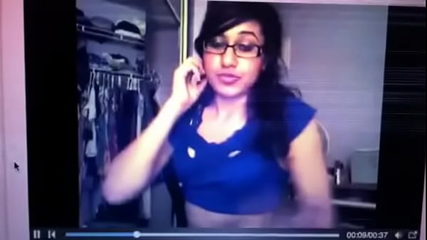 Watch My Indian Girlfriend Tease And Dance Seductively