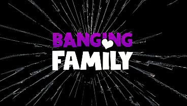 Banging Family – My Vute-tatted Stepsis Plays The Horny Mechanic While I’m Her Filthy Customer