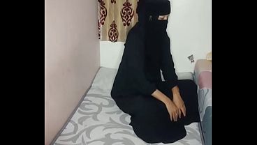 Gadis Bercadar Mesum Diam-diam Main Sama Sopir Pribadi