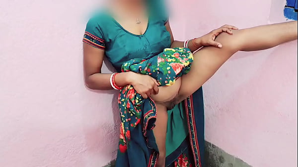Bhabhi Ki Chudai Ki Mast Video, Devar Ne Gand Mar Di, Gaon Ki Sexy Desi Aunty Ki Hard Six Videos