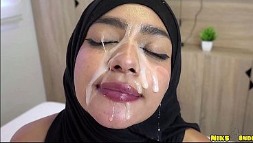 Muslim Hijaabi Teen Gets Pounded Raw And Left Dripping With Cum