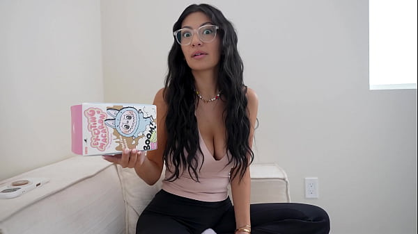 Autistic Step Sis Spreads Her Ass For A Labubu