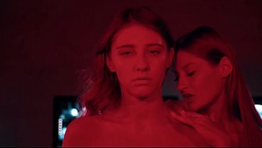 Lesbian Vampire Seduction – Tiffany Tatum Devours Blonde Assistant’s Willing Flesh